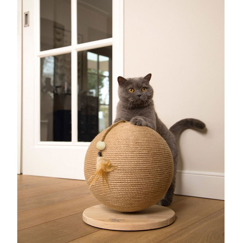 Designed by Lotte Kratzball Balty 