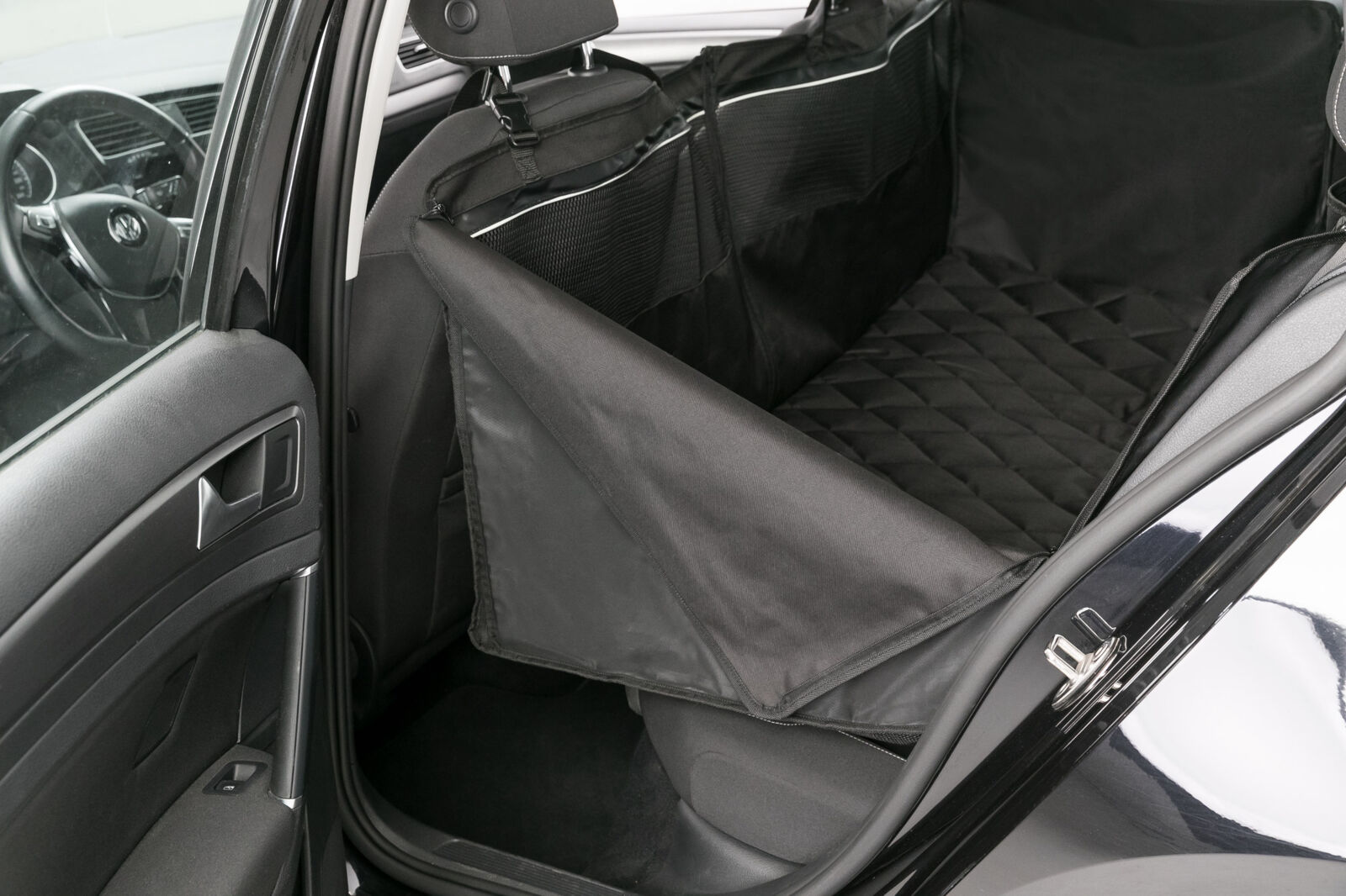 Trixie Auto-Schondecke mit Seitenteilen, teilbar 