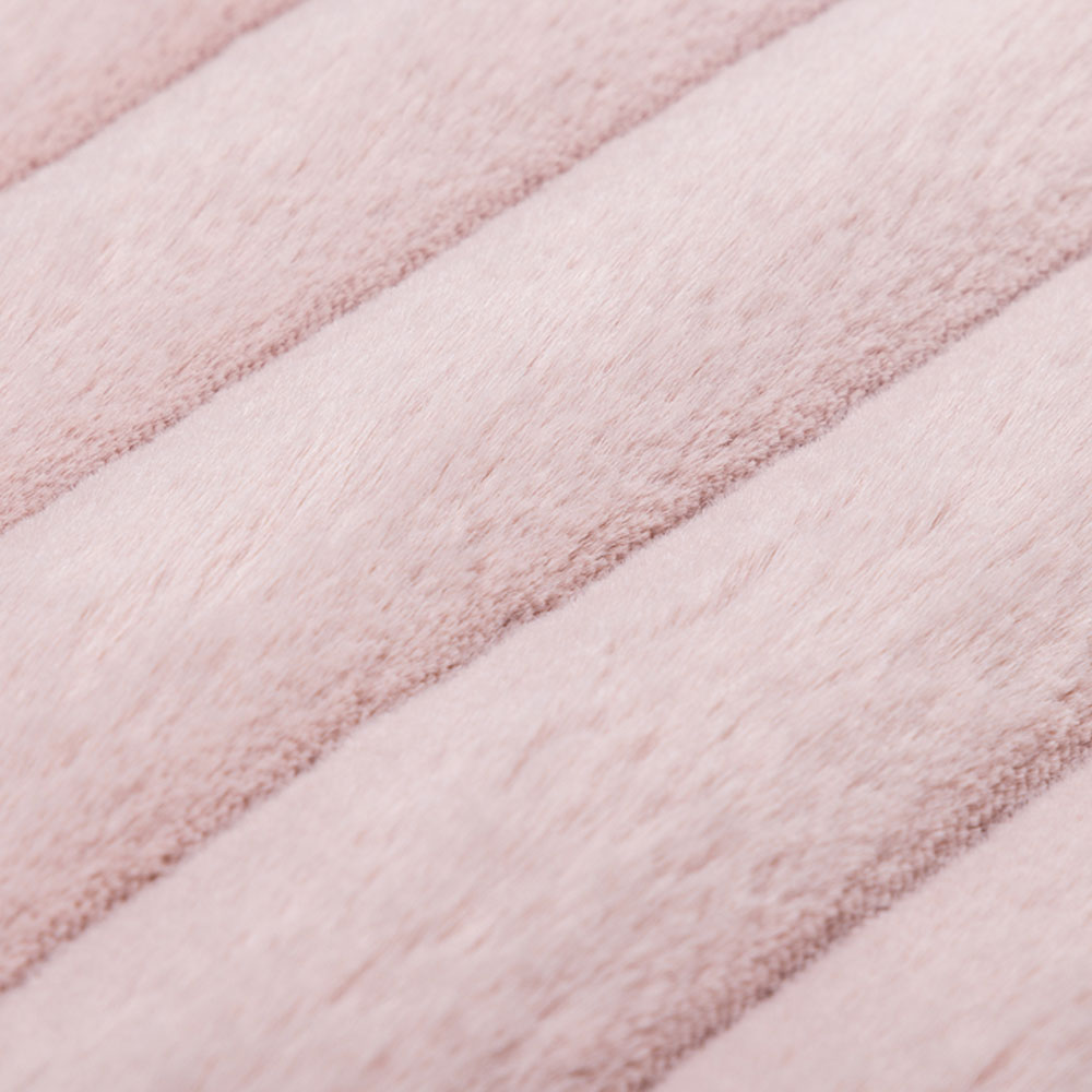 Designed by Lotte Hundekissen Reza - Rosa 