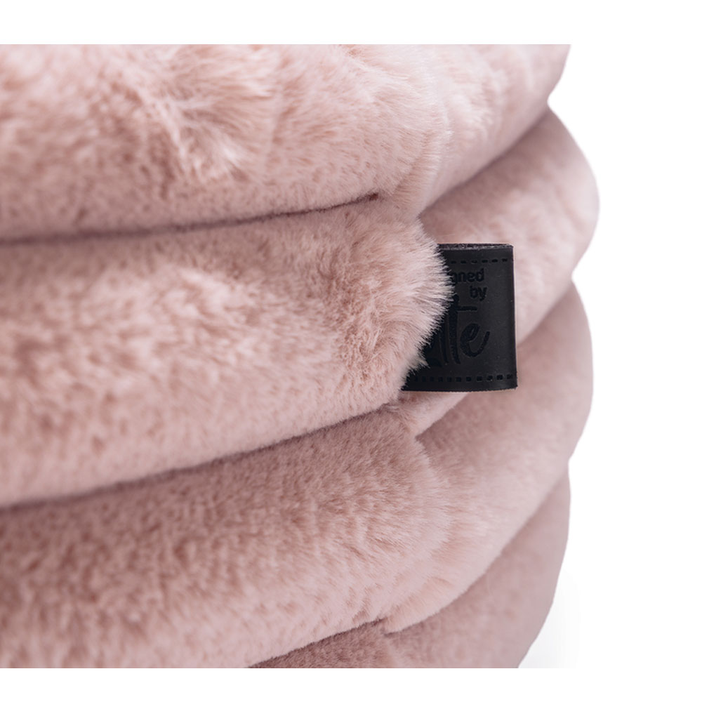 Designed by Lotte Hundebett Reza - rund, rosa 