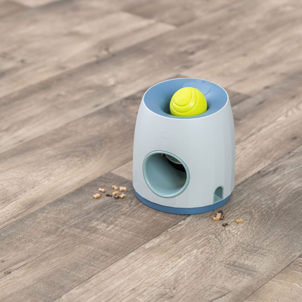 Trixie Dog Activity Ball & Treat 