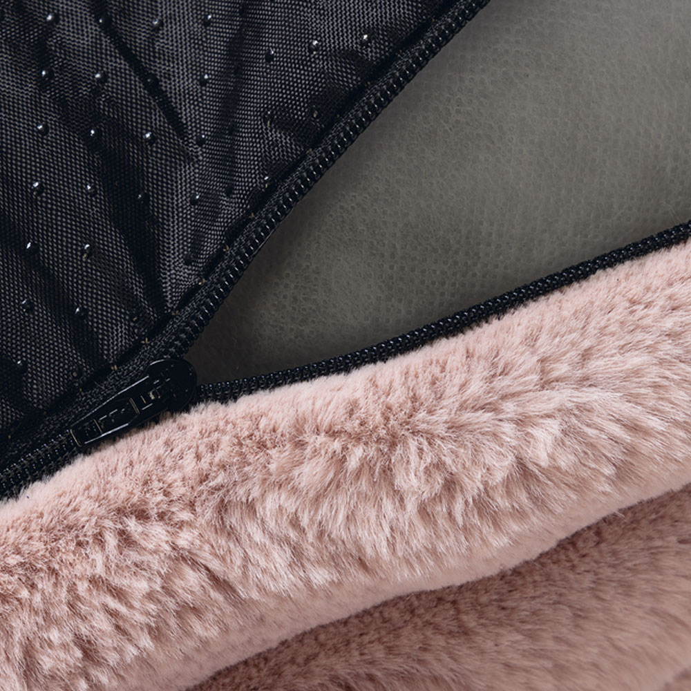 Designed by Lotte Hundekissen Reza - Rosa 